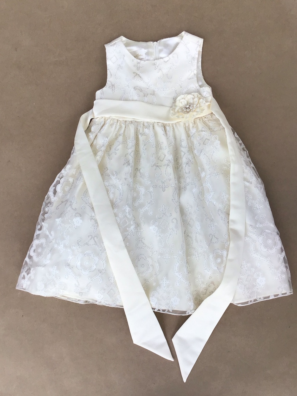 Cinderella Ivory Lace Floral Sash Girls' Formal Dress